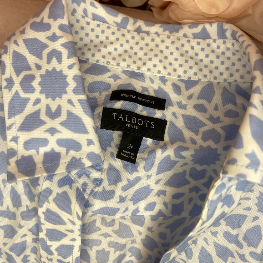 TALBOTS BUTTON UP BLOUSE - Picture 3 of 3